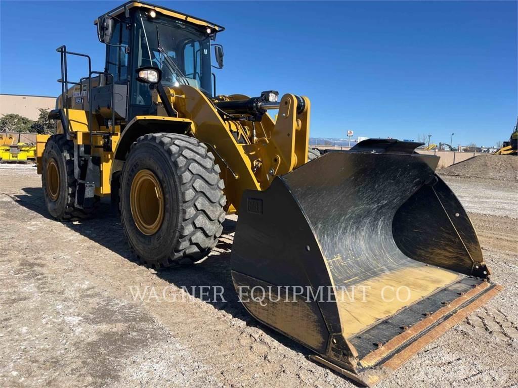 CAT 950 Kolové nakladače