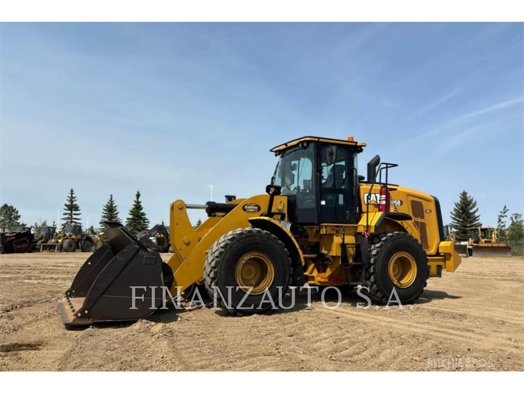 CAT 950 Kolové nakladače
