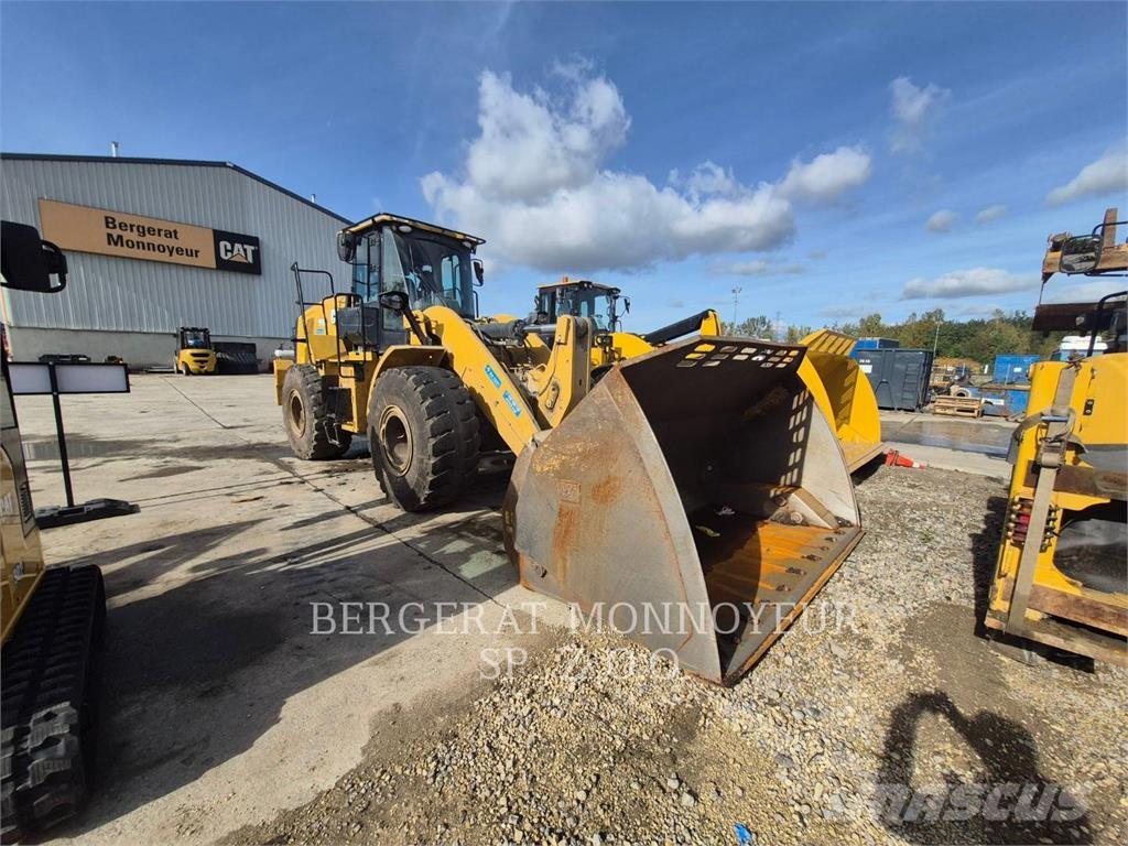 CAT 950 Kolové nakladače