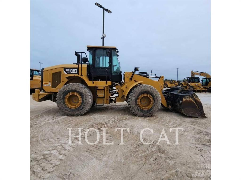 CAT 950GC Kolové nakladače