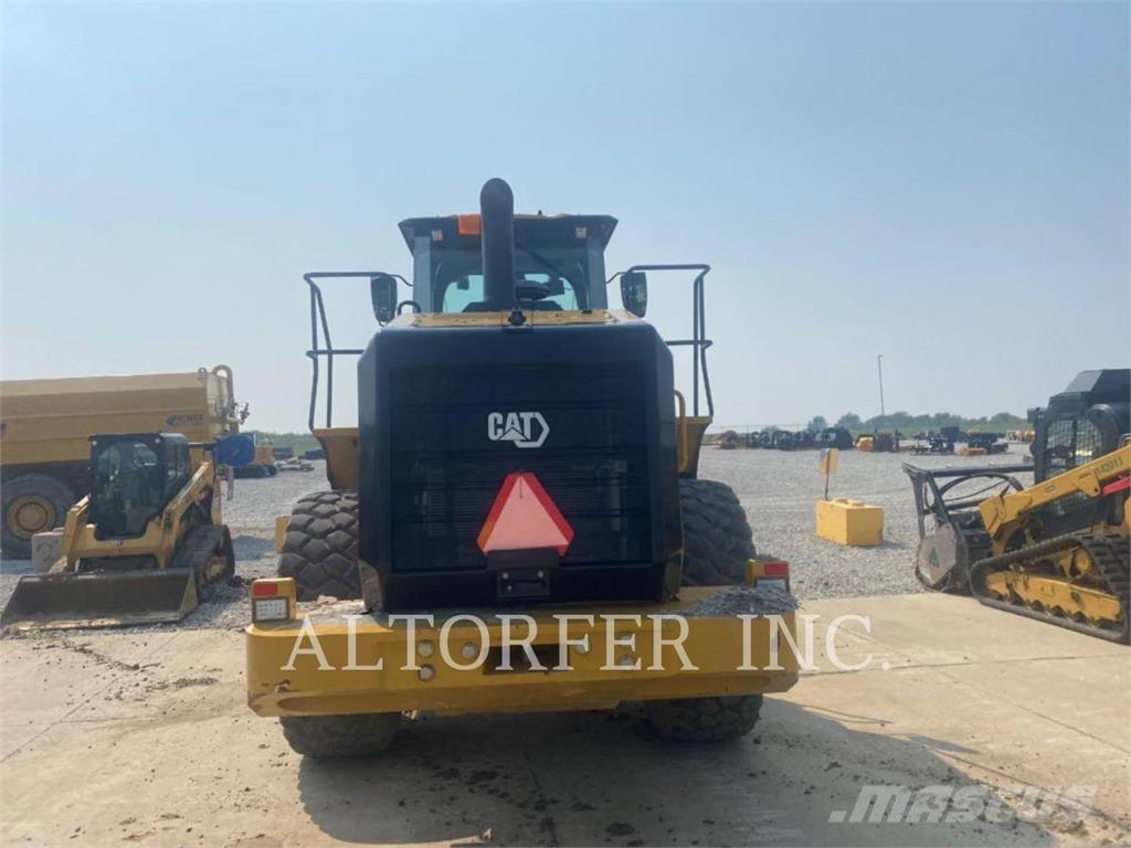 CAT 950GC Kolové nakladače