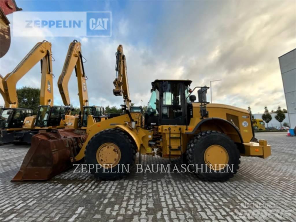 CAT 950GC Kolové nakladače