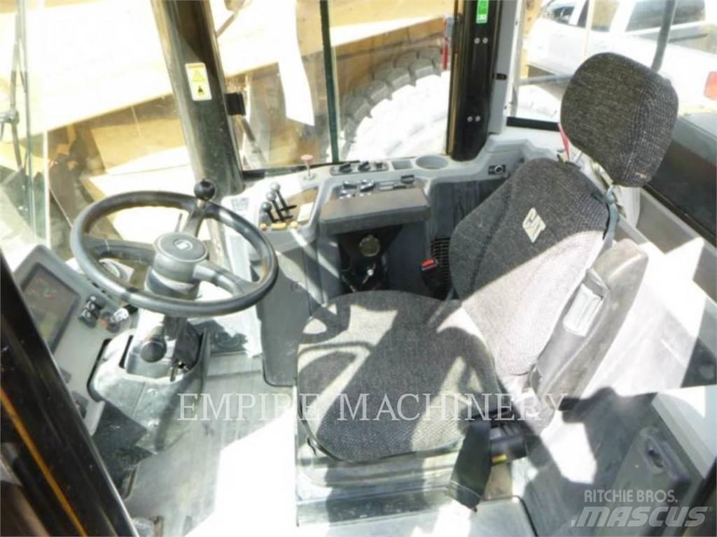 CAT 950GC Kolové nakladače