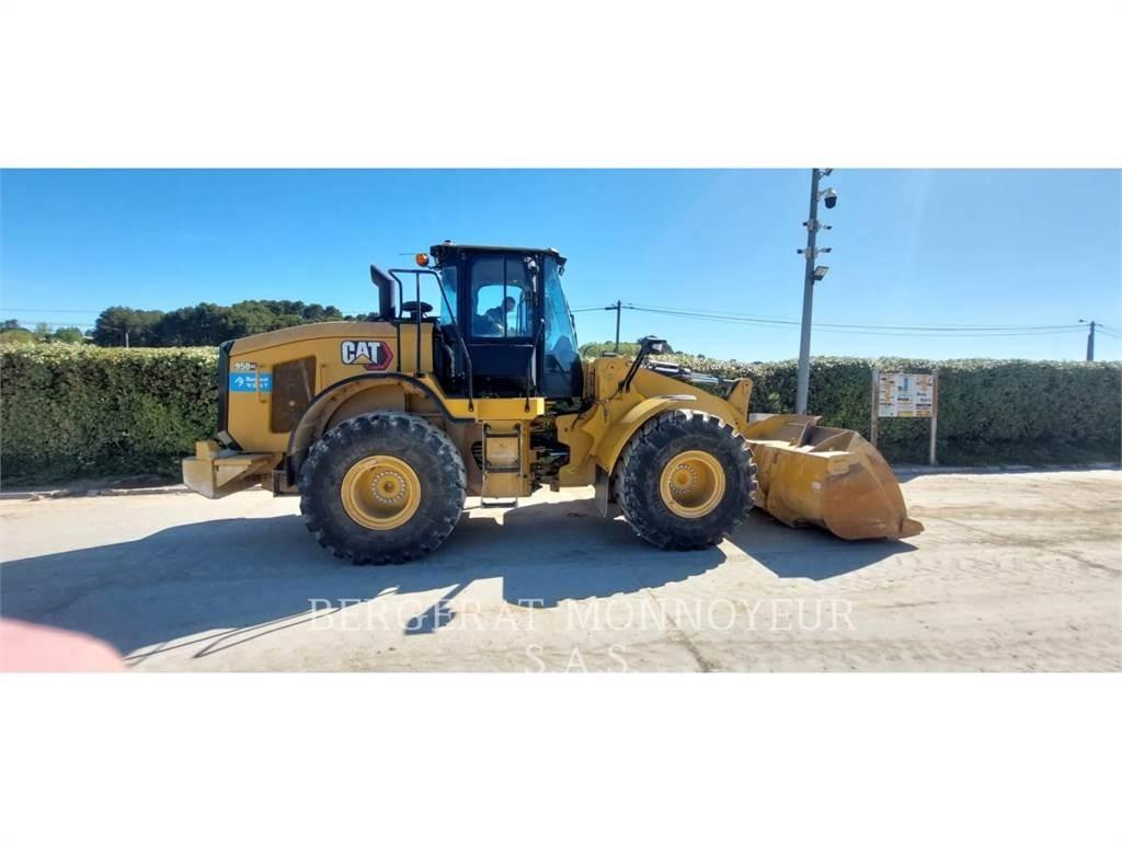 CAT 950GC Kolové nakladače