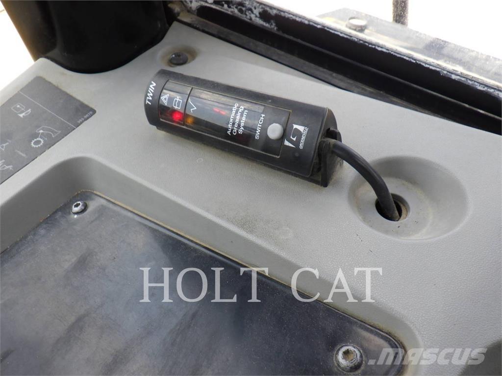 CAT 950GC Kolové nakladače