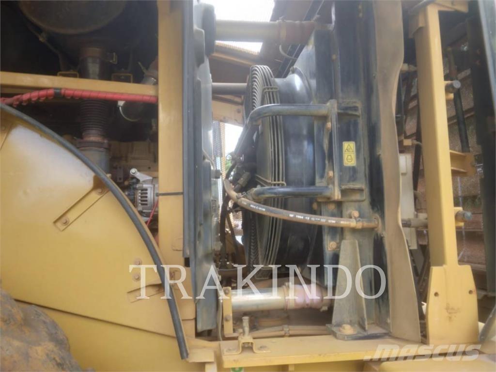 CAT 950GC Kolové nakladače