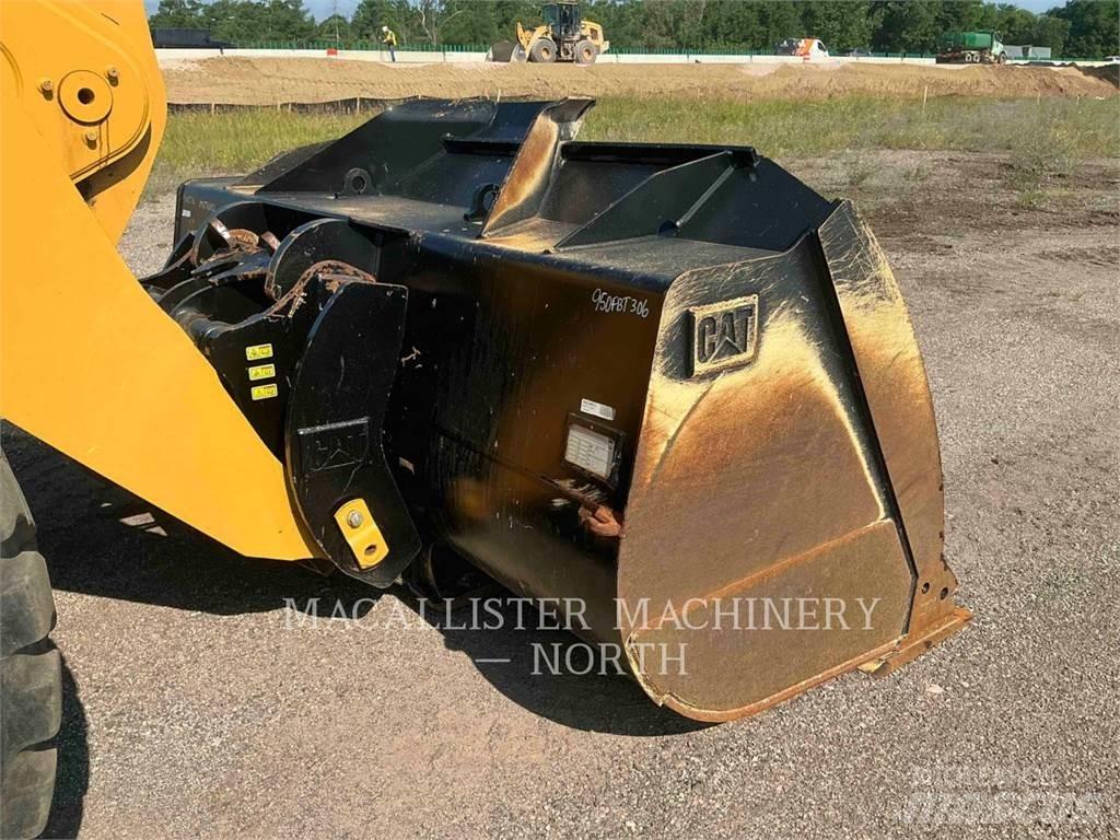 CAT 950GC Q Kolové nakladače