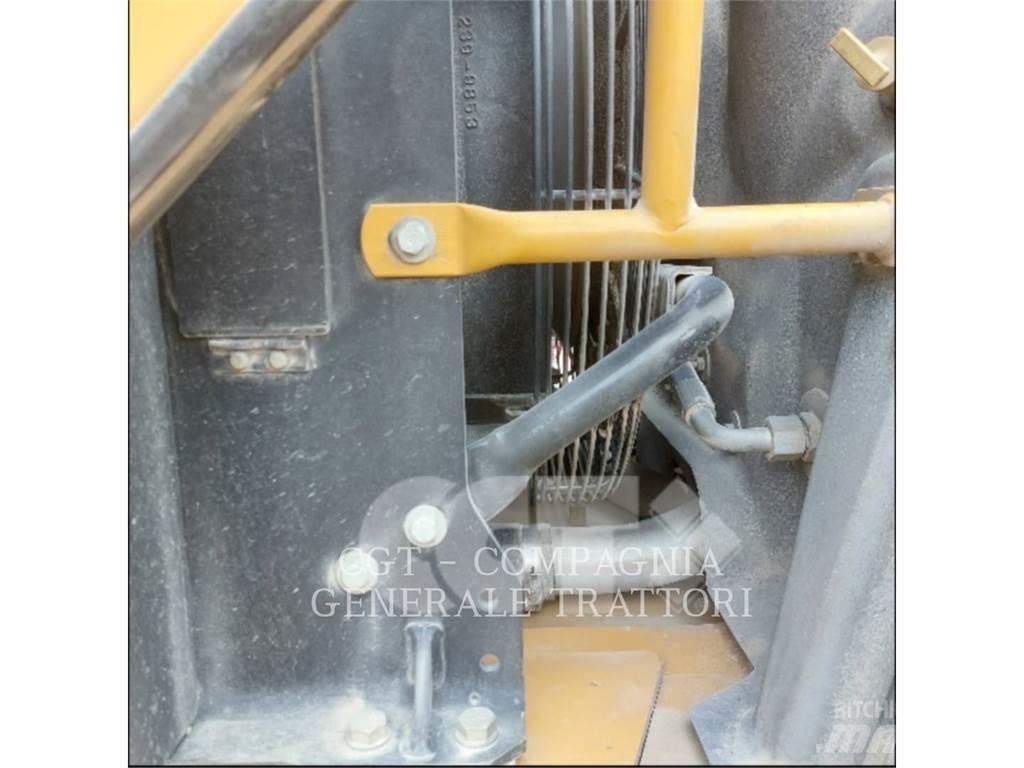CAT 950H Kolové nakladače