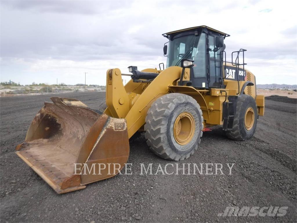 CAT 950K Kolové nakladače