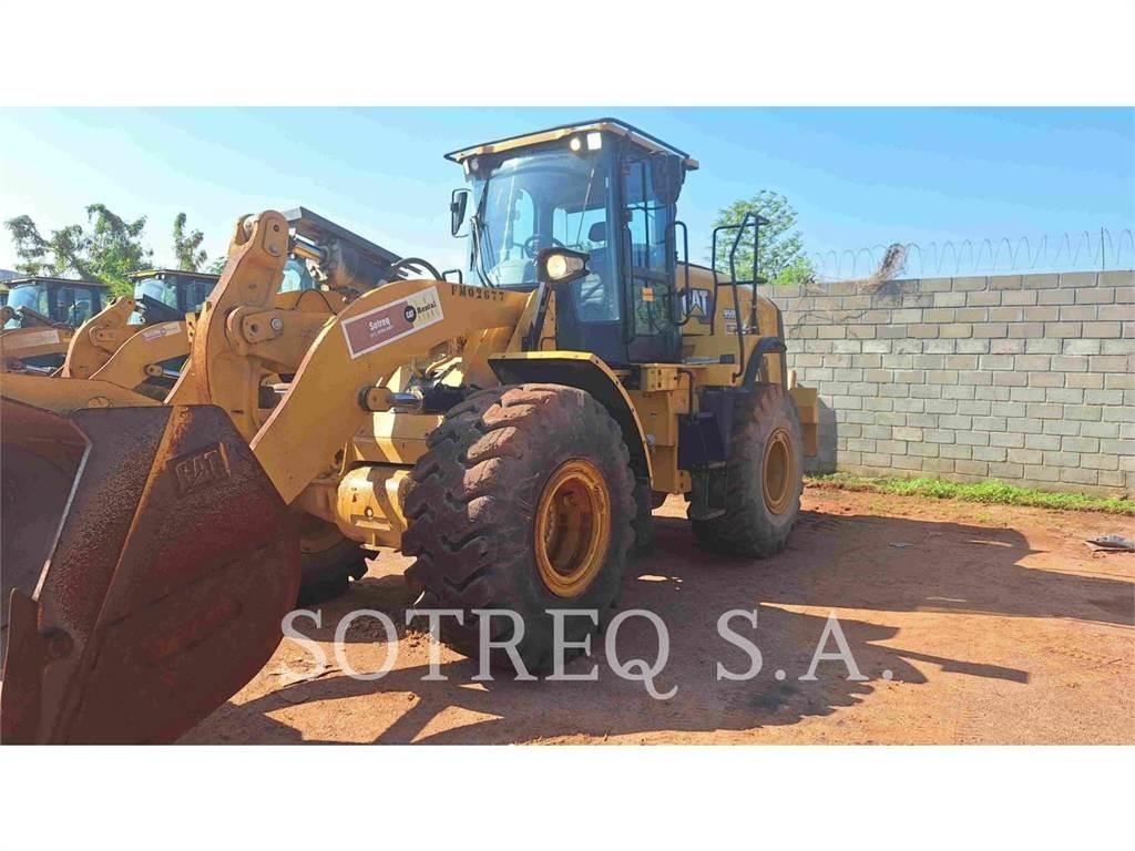 CAT 950L Kolové nakladače
