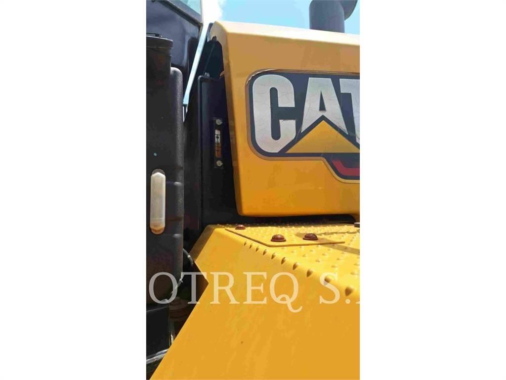 CAT 950L Kolové nakladače