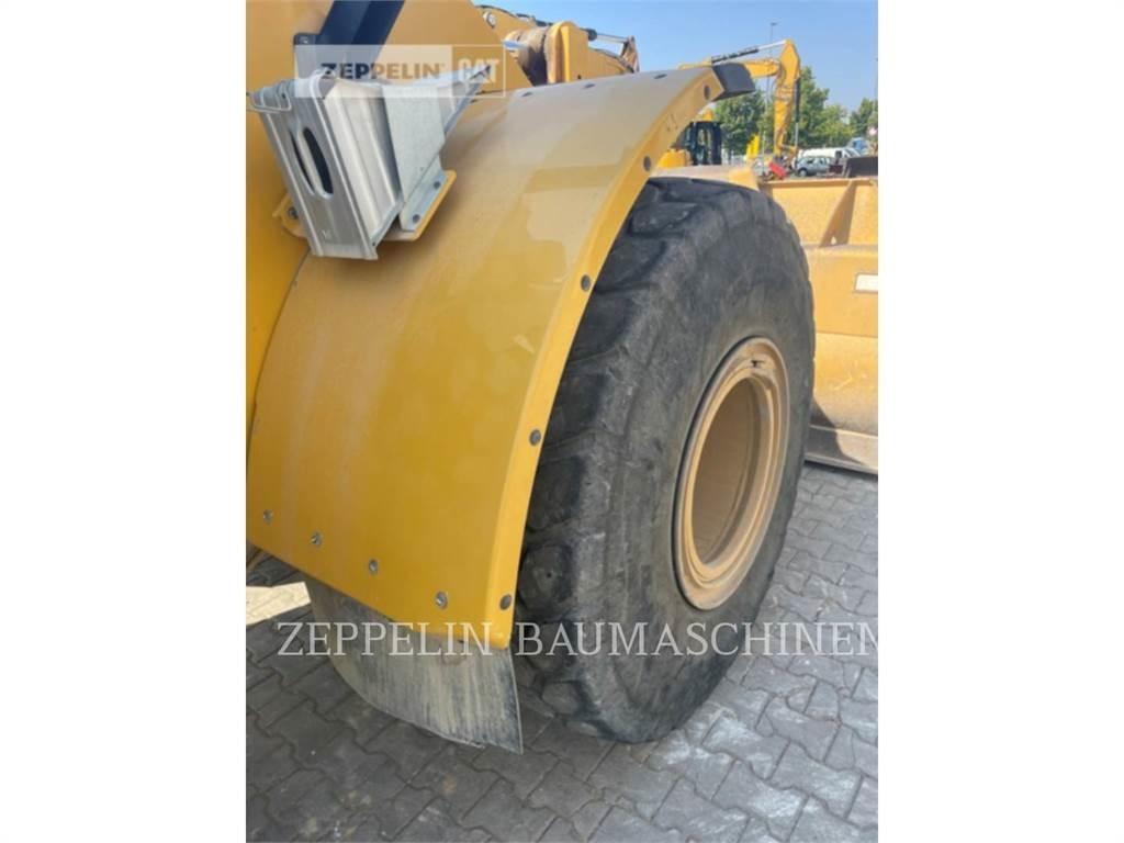 CAT 950M Kolové nakladače