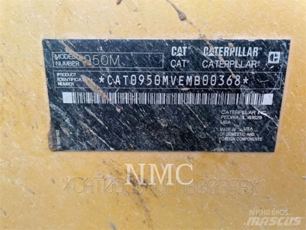 CAT 950M Kolové nakladače