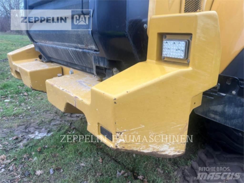 CAT 950M Kolové nakladače