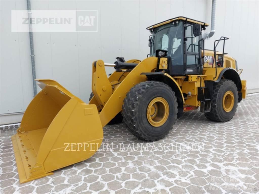 CAT 950M Kolové nakladače