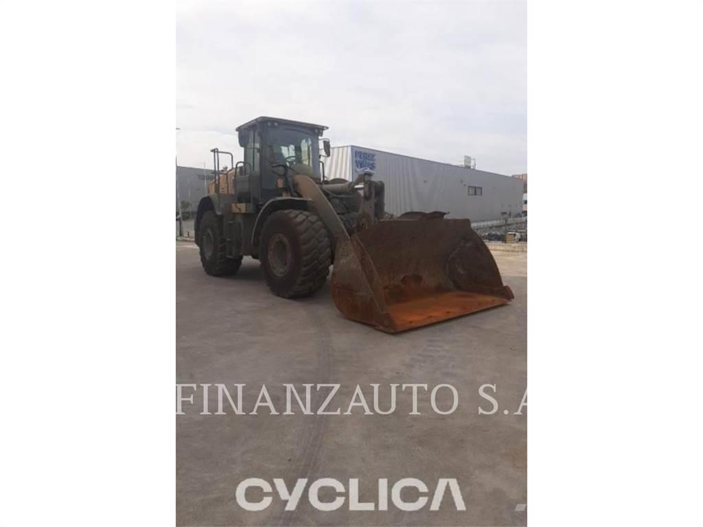 CAT 950M Kolové nakladače