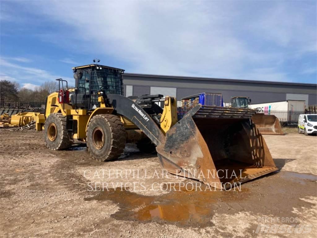CAT 950M Kolové nakladače