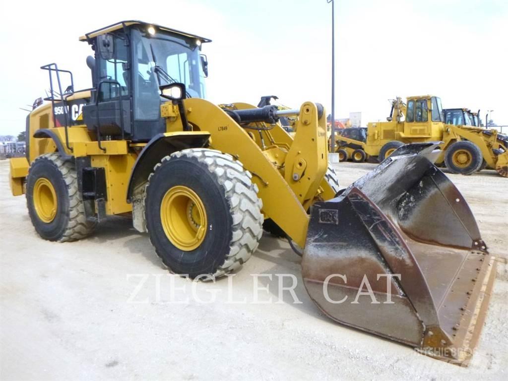 CAT 950M Kolové nakladače