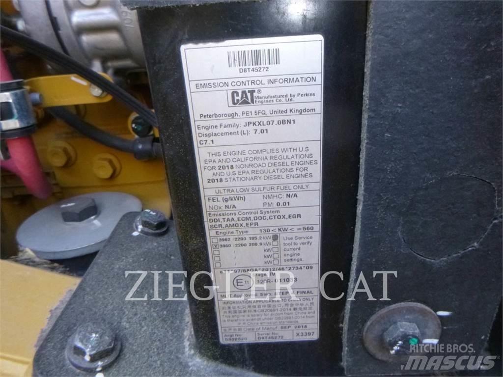 CAT 950M Kolové nakladače