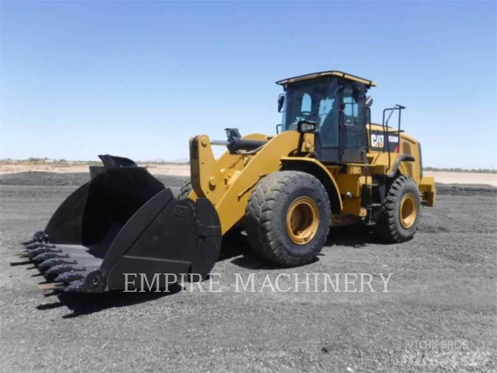 CAT 950M Kolové nakladače