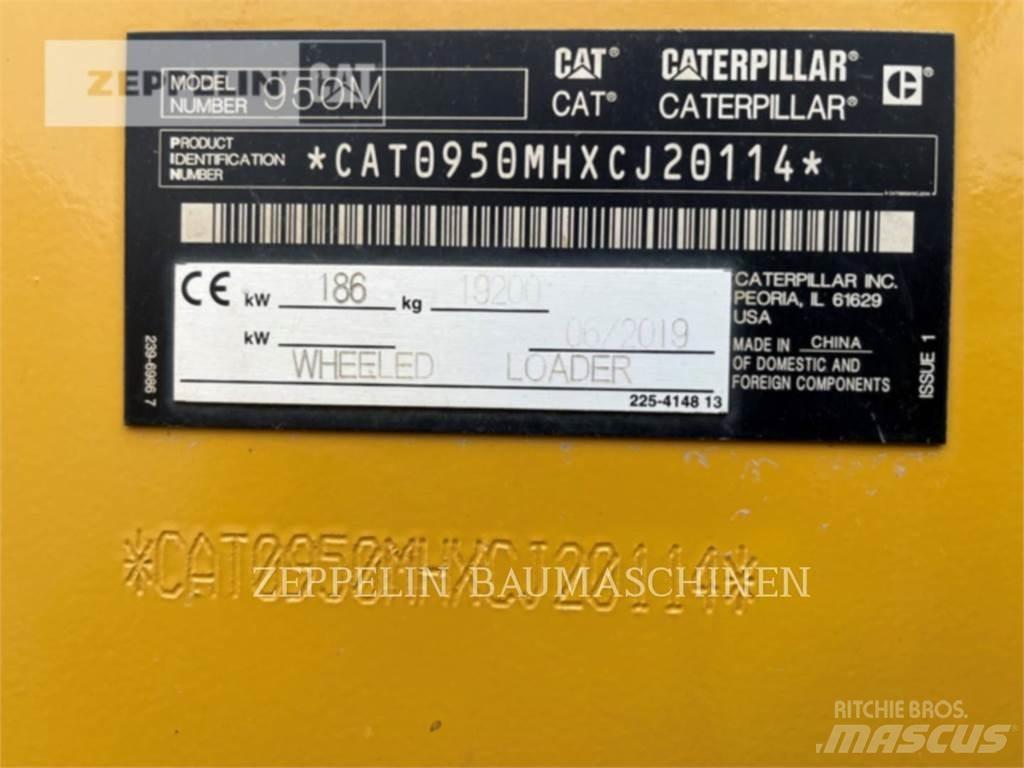 CAT 950M Kolové nakladače