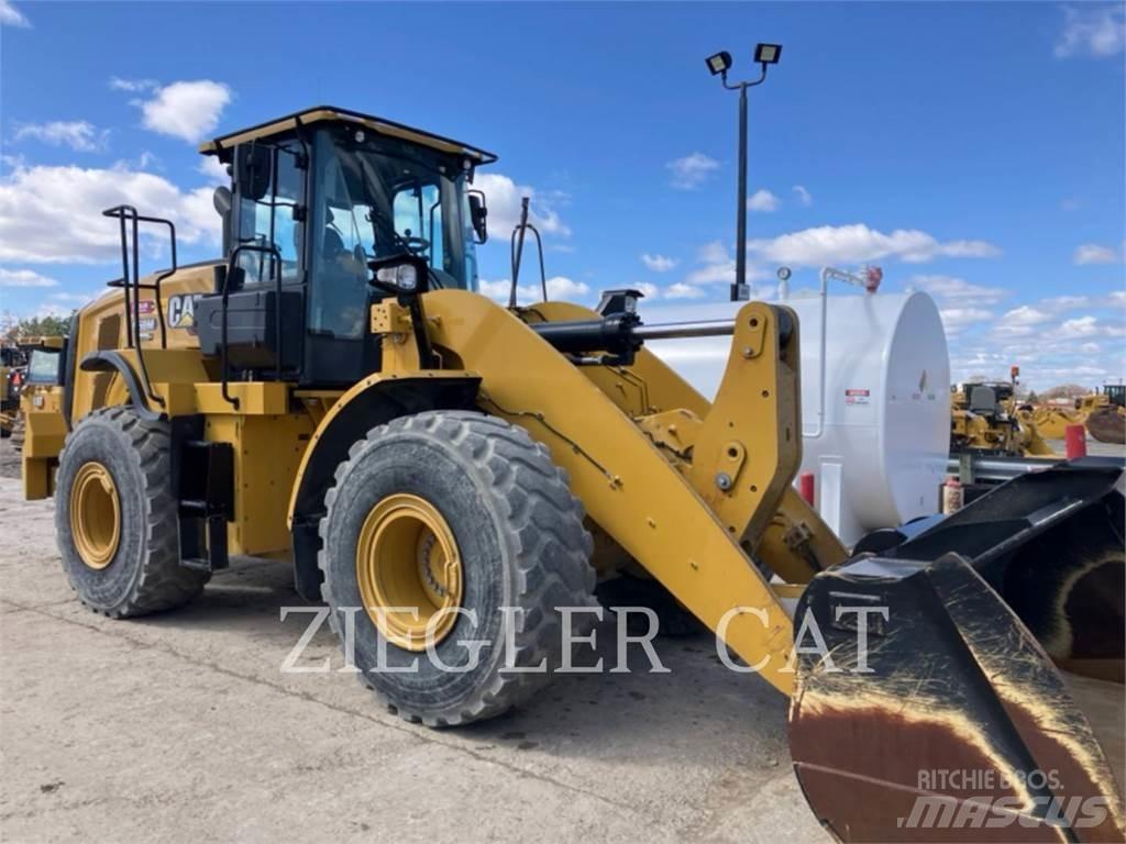 CAT 950M Kolové nakladače