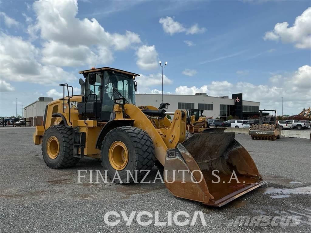 CAT 950M Kolové nakladače