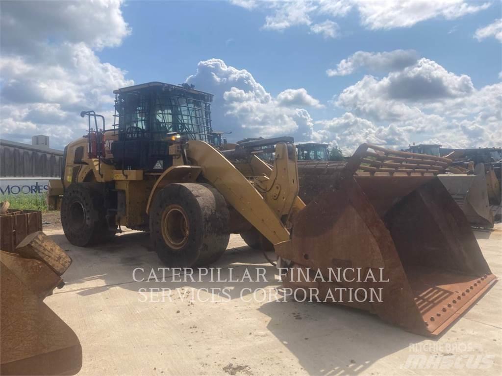 CAT 950M Kolové nakladače