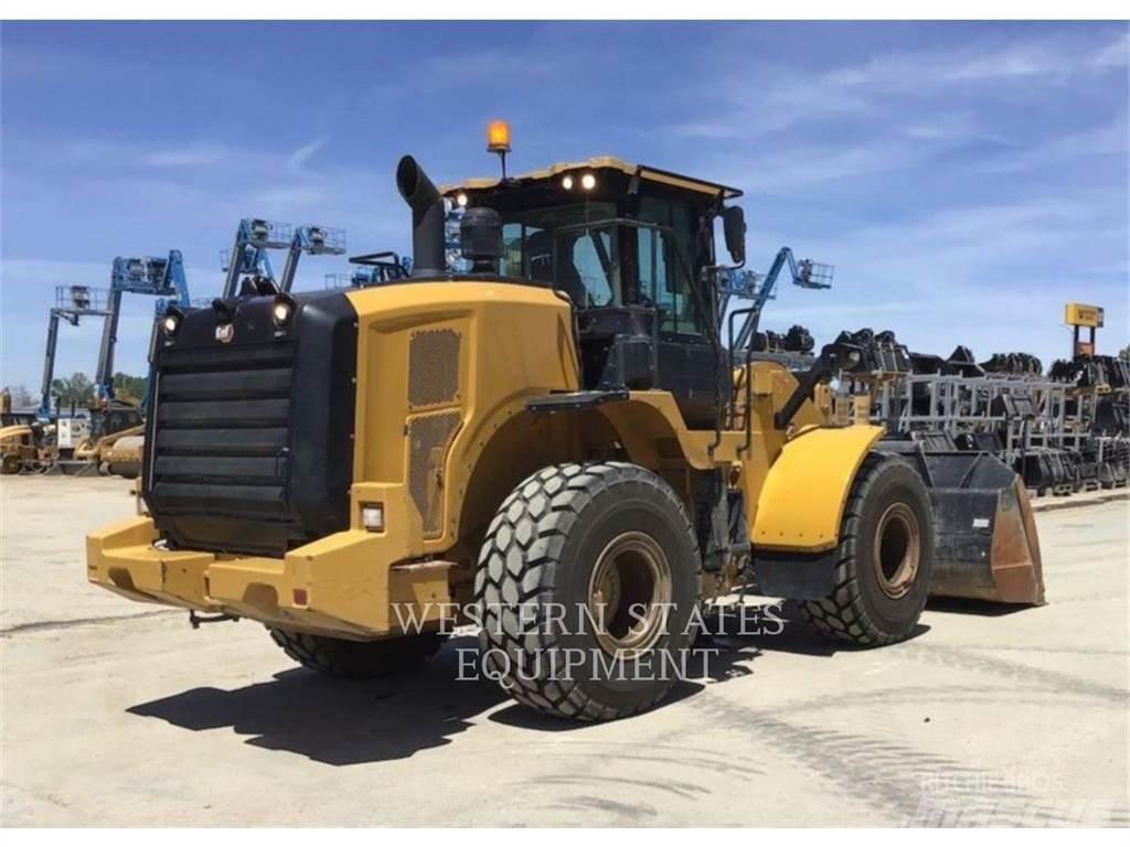 CAT 950M Kolové nakladače