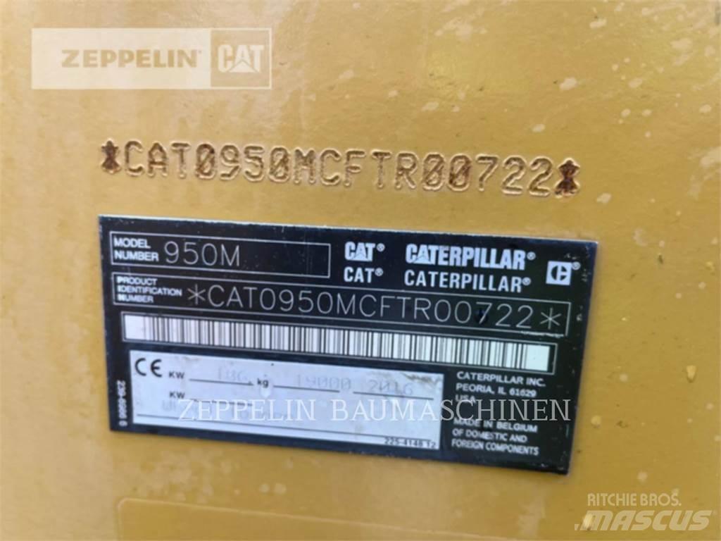 CAT 950M Kolové nakladače