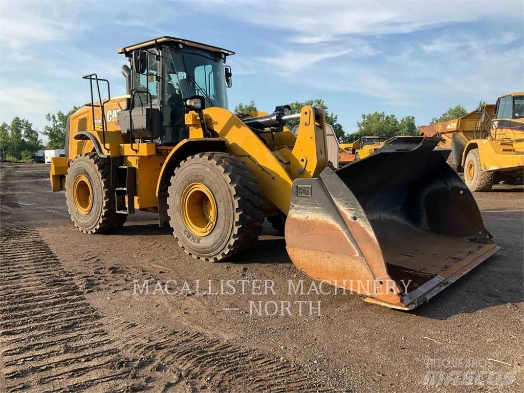 CAT 950M Kolové nakladače