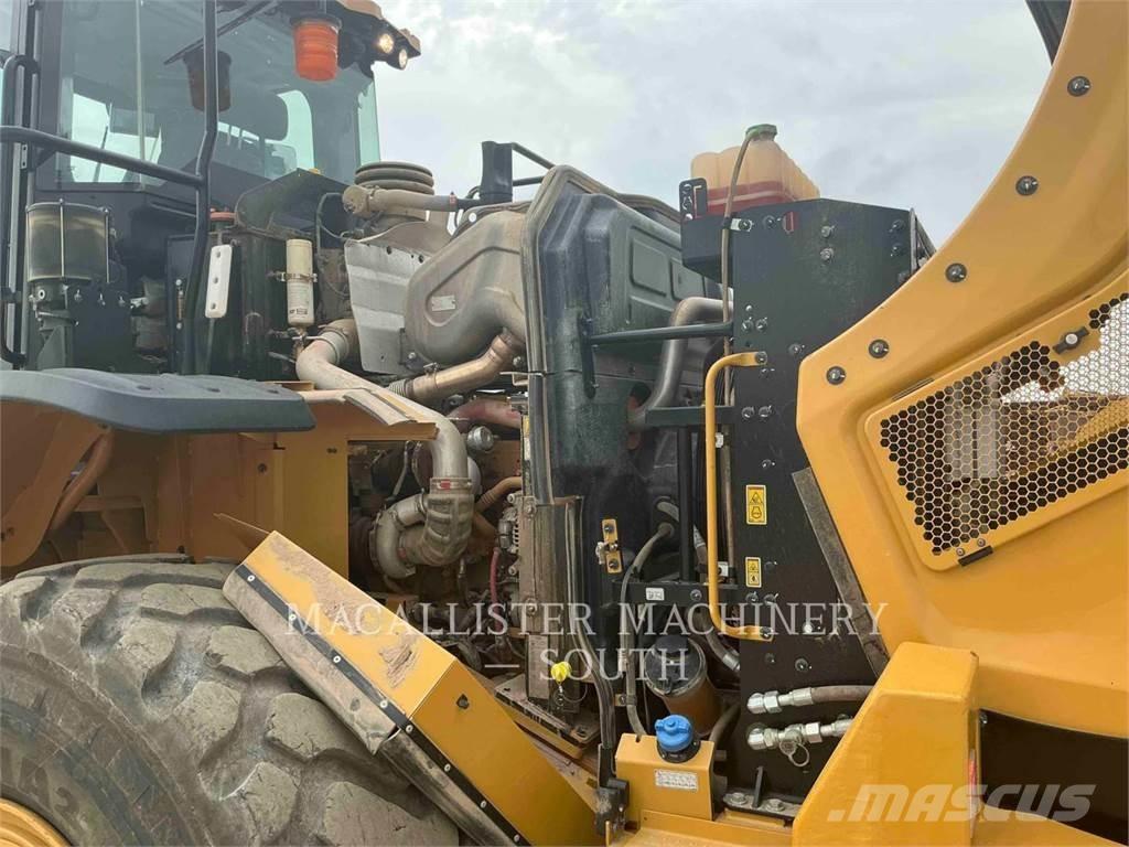 CAT 950M Kolové nakladače