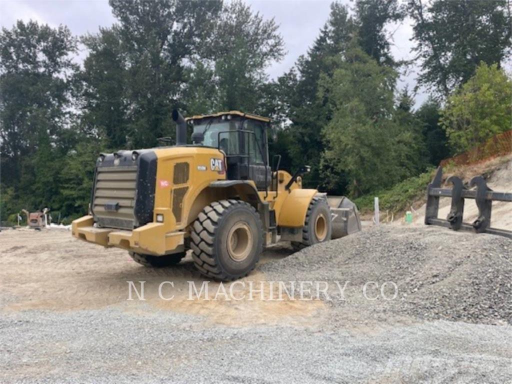 CAT 950M Kolové nakladače
