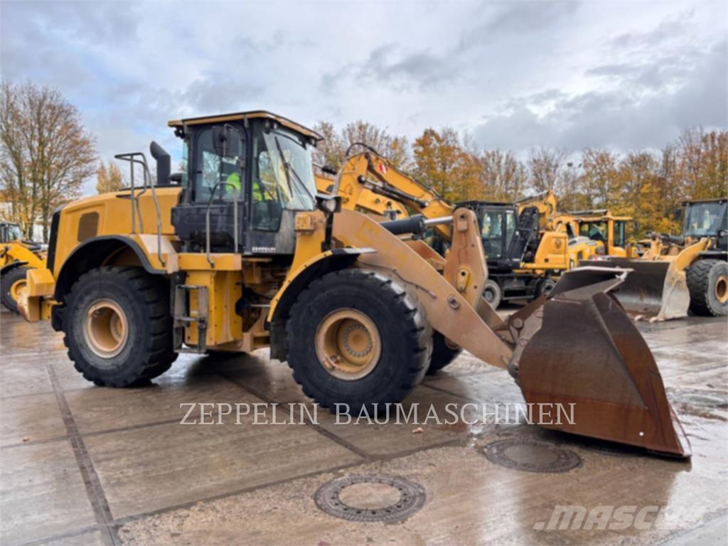 CAT 950M Kolové nakladače