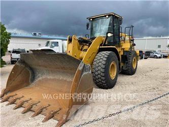CAT 950M Kolové nakladače