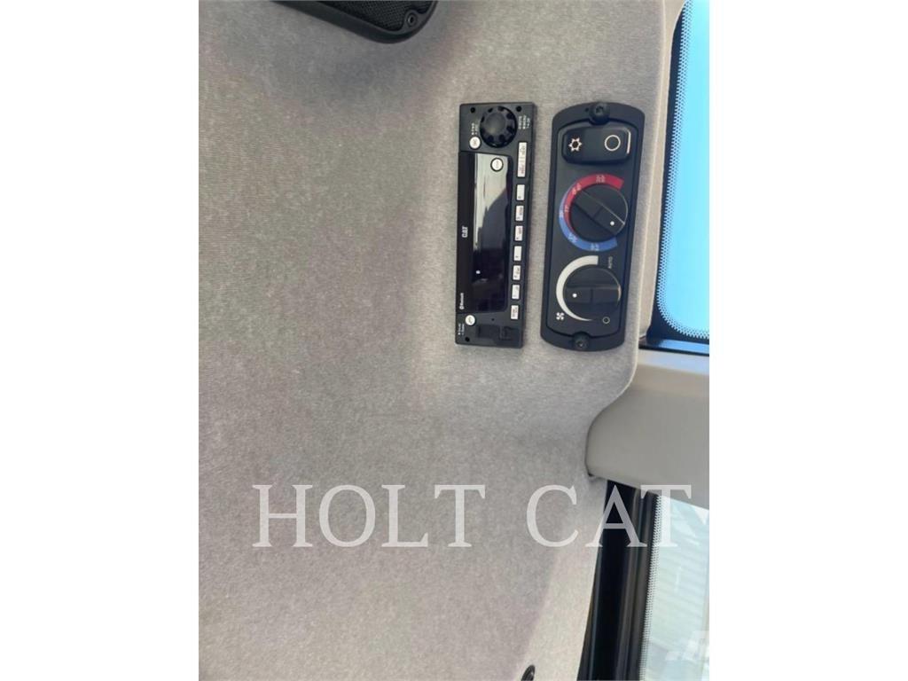 CAT 953 QC Pásové nakladače