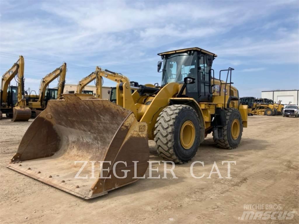 CAT 962 Kolové nakladače