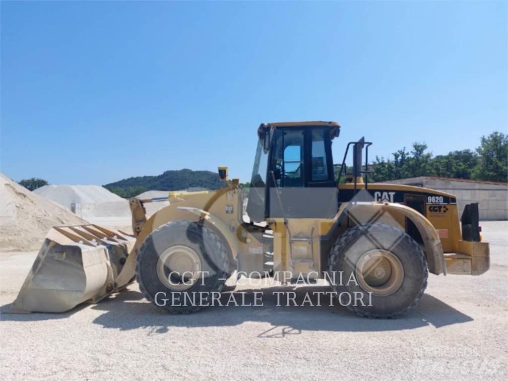 CAT 962G2 Kolové nakladače