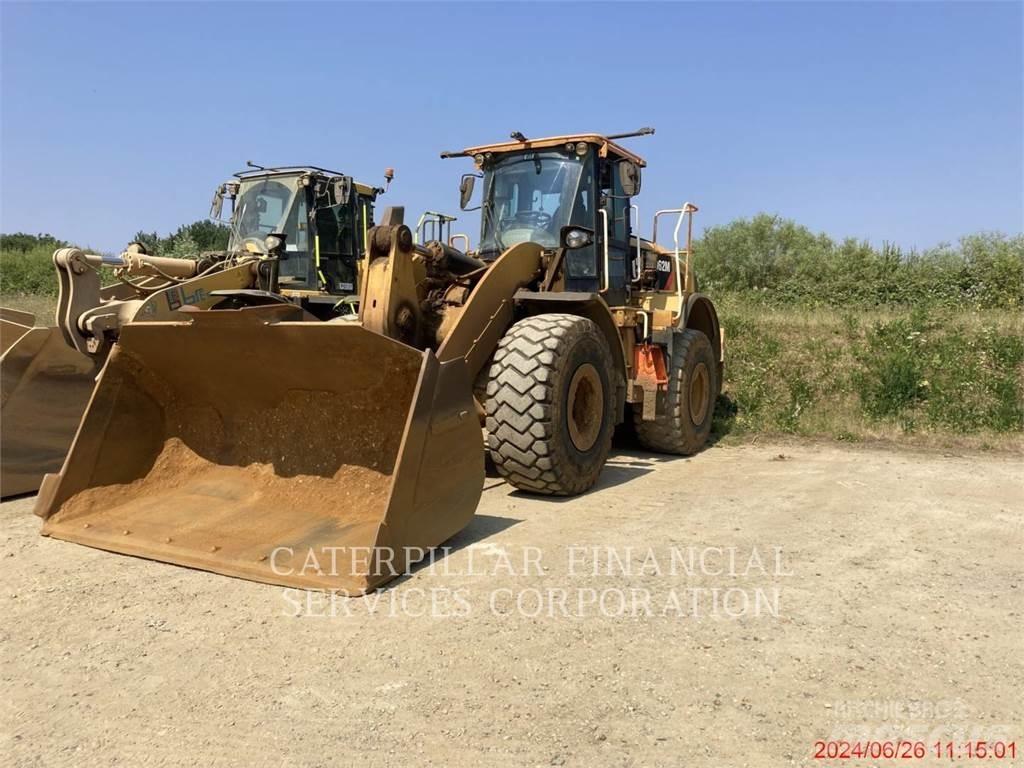 CAT 962M Kolové nakladače