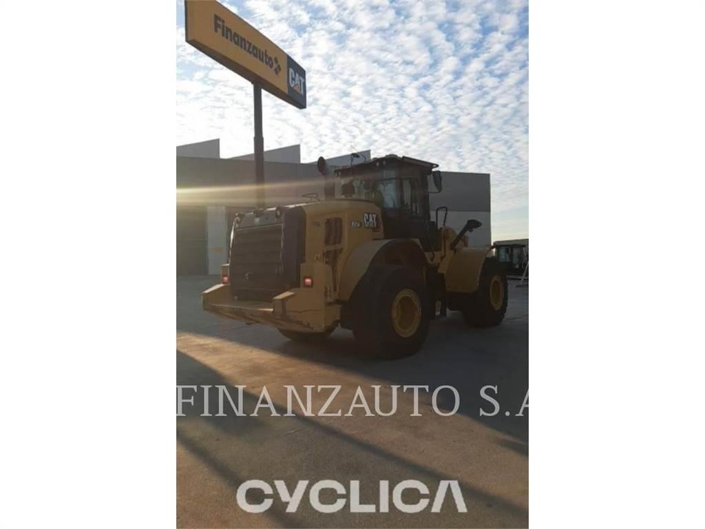 CAT 962M Kolové nakladače