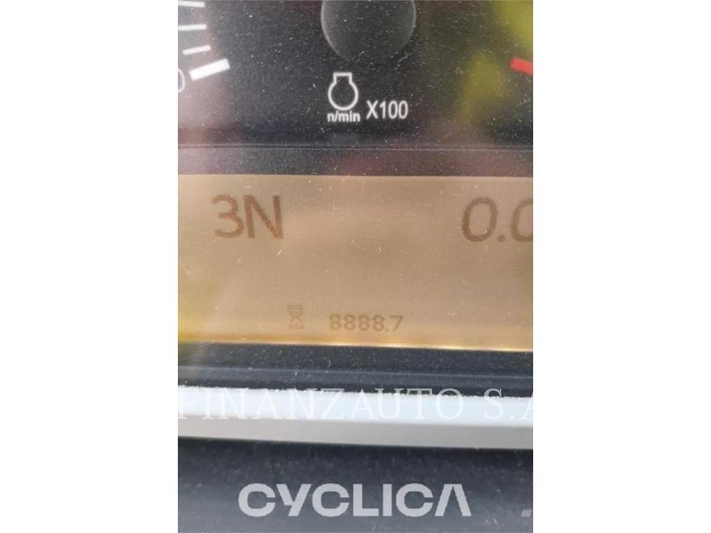 CAT 962M Kolové nakladače