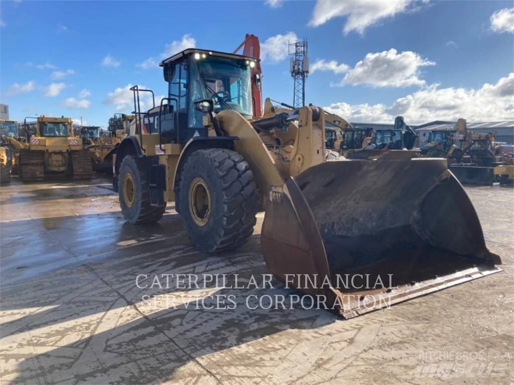 CAT 962M Kolové nakladače