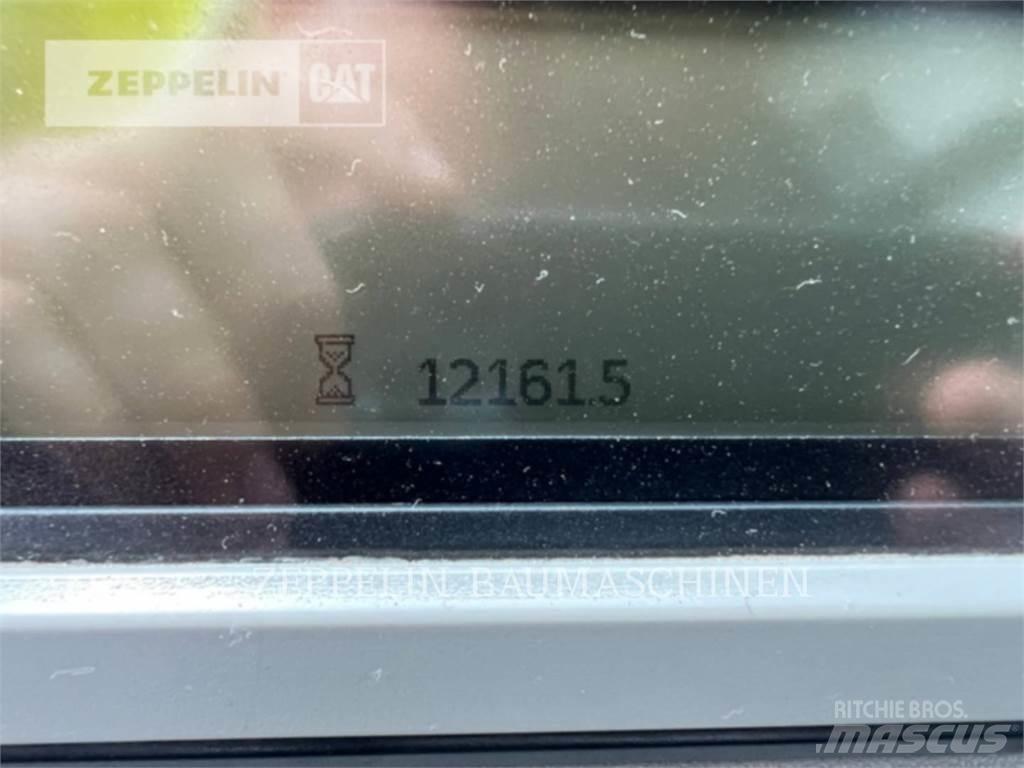 CAT 962M Kolové nakladače