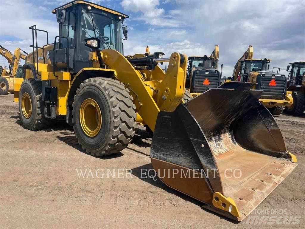 CAT 962M Kolové nakladače