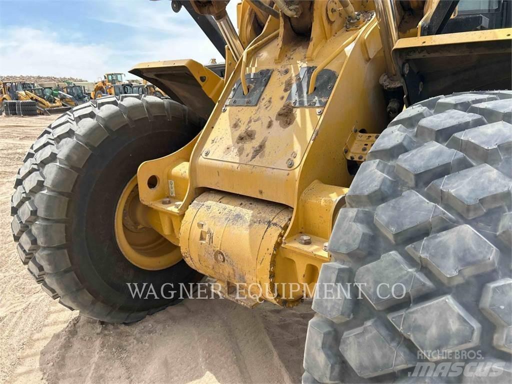 CAT 962M FC Kolové nakladače