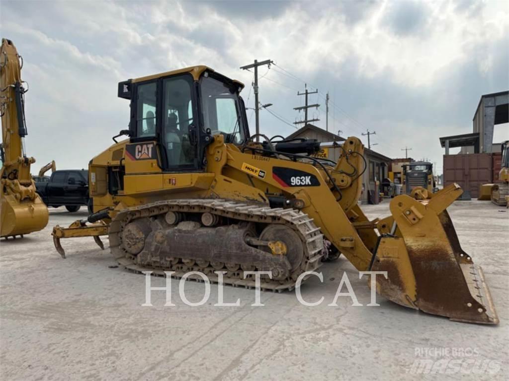 CAT 963K Pásové nakladače