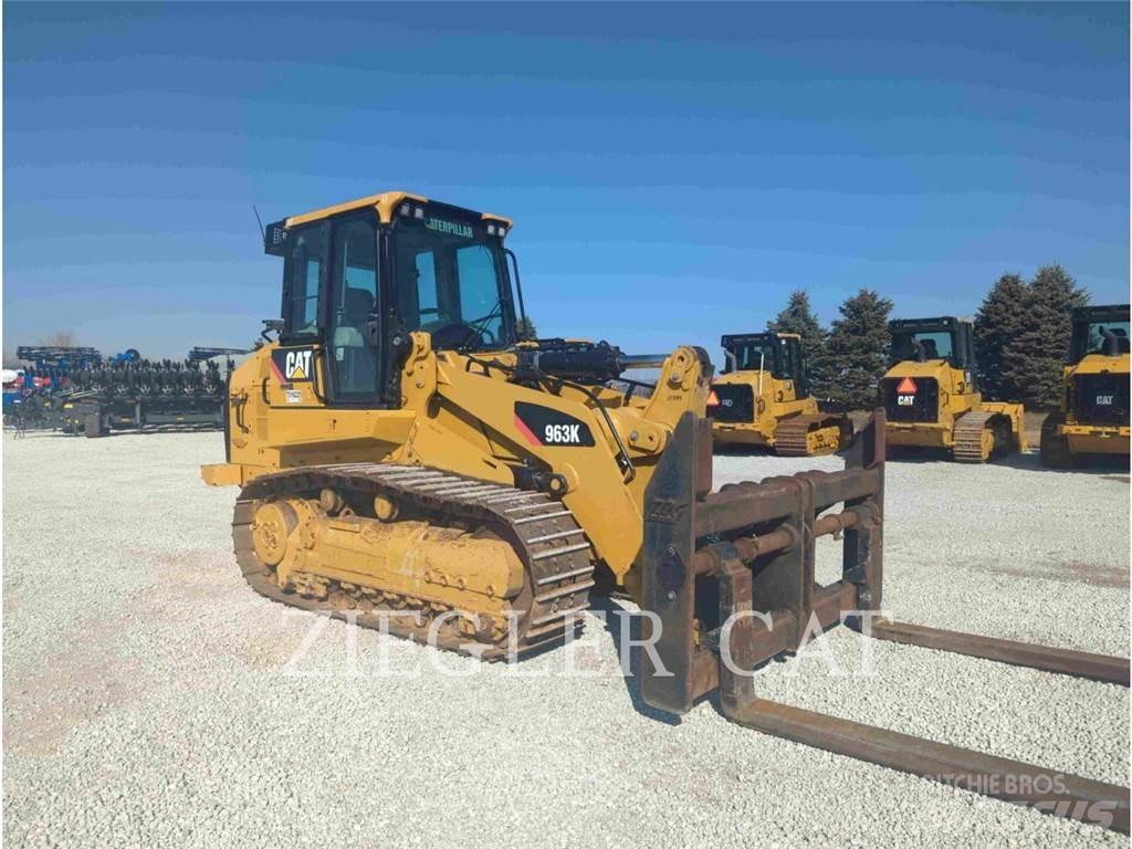 CAT 963K Pásové nakladače