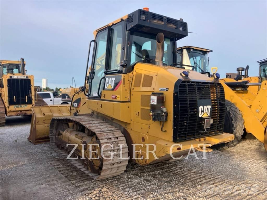 CAT 963K Pásové nakladače