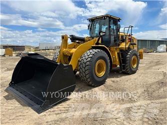 CAT 966 Kolové nakladače