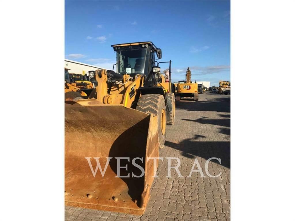 CAT 966 Kolové nakladače